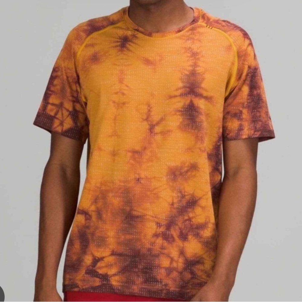 lululemon Men’s Dye Metal Vent Tech 2.0 Short Sleeve